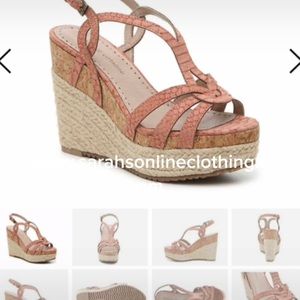 Vittadini wedge sandals